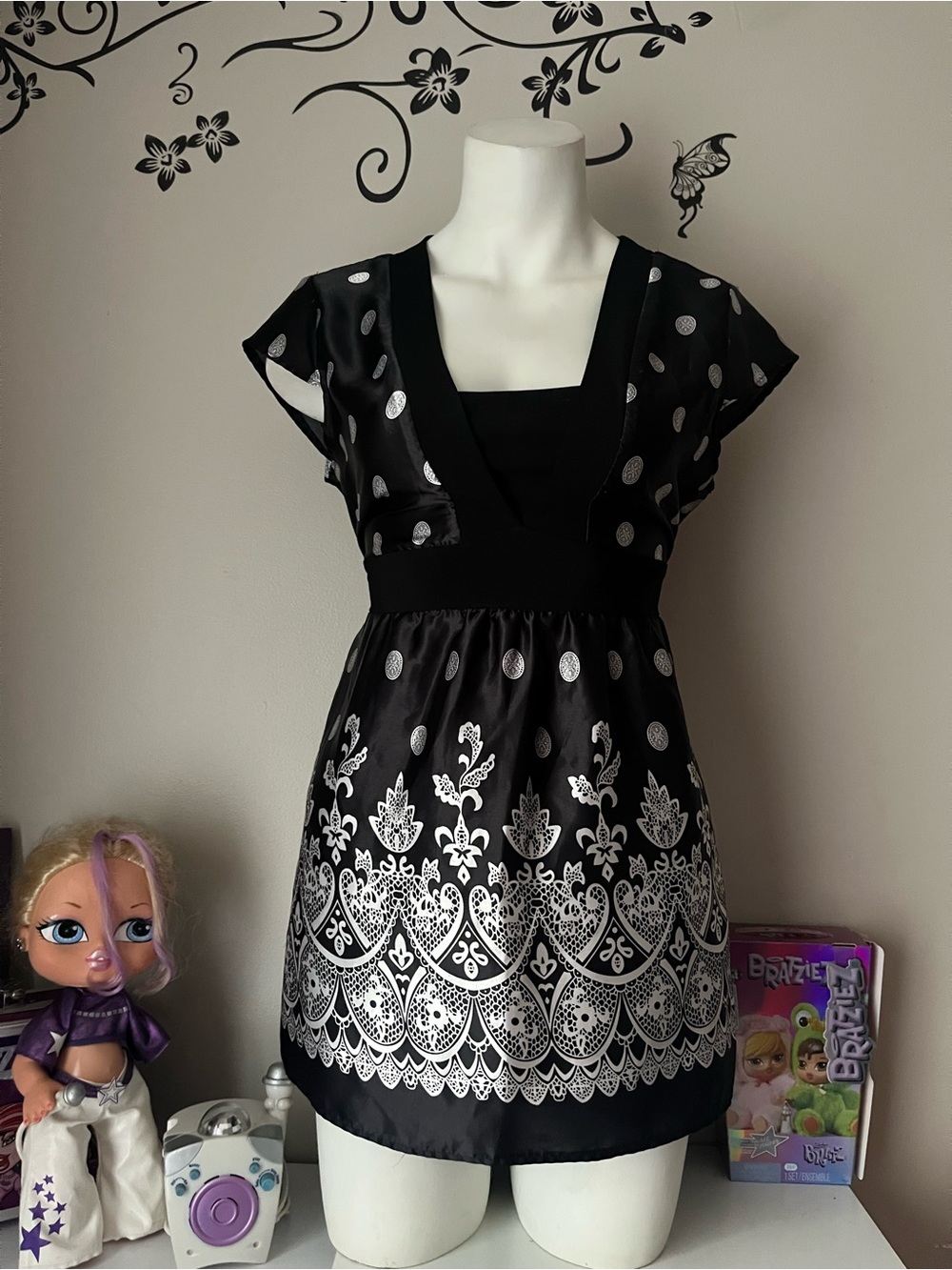 Reitmans Women's Black & White Polka Dot Dress Size Medium